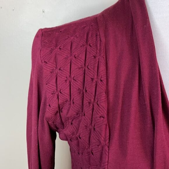 M.Rena Burgundy Long Open Lightweight Top (Size: Small) - Picture 6 of 14